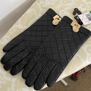 Womens Michael Kors Quilted Leather 